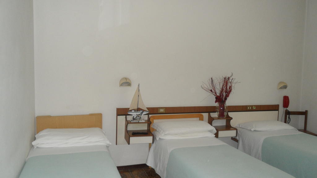 Hotel Autostop Duardi Bertinoro Pokoj fotografie