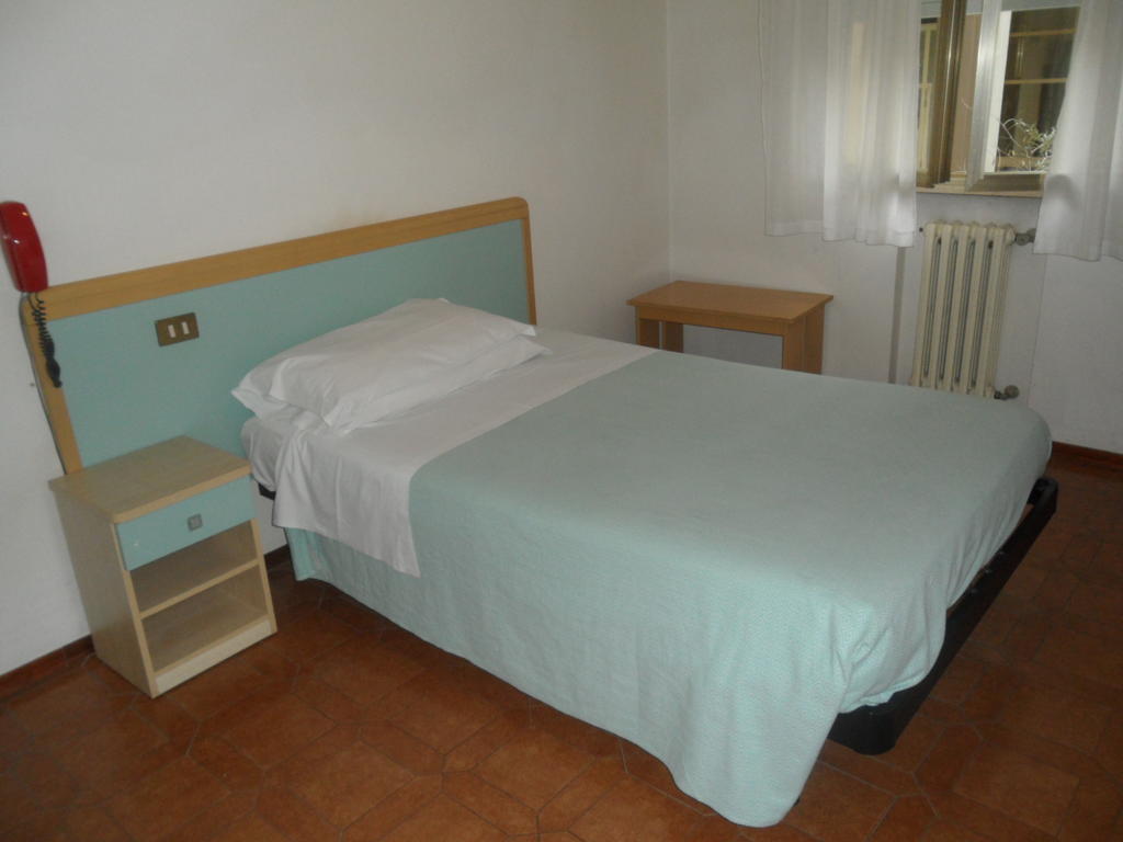 Hotel Autostop Duardi Bertinoro Pokoj fotografie